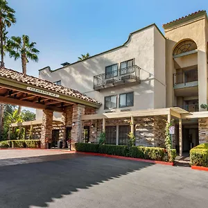 Comfort & Orange County John Wayne Airport Hotel Santa Ana
